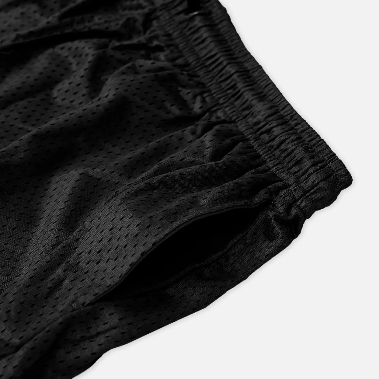 BRKN Patch Shorts - 7"