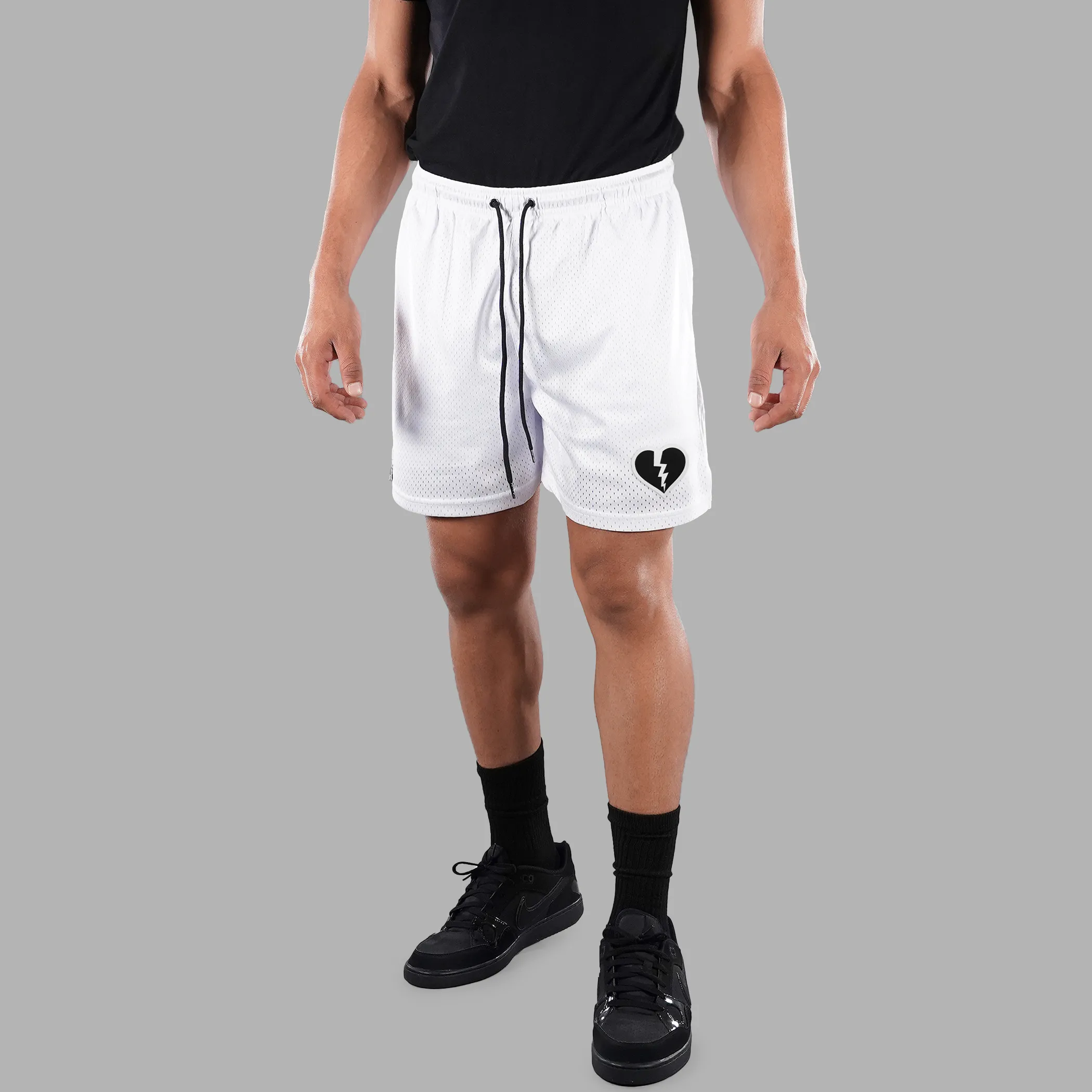 BRKN Patch Shorts - 7"