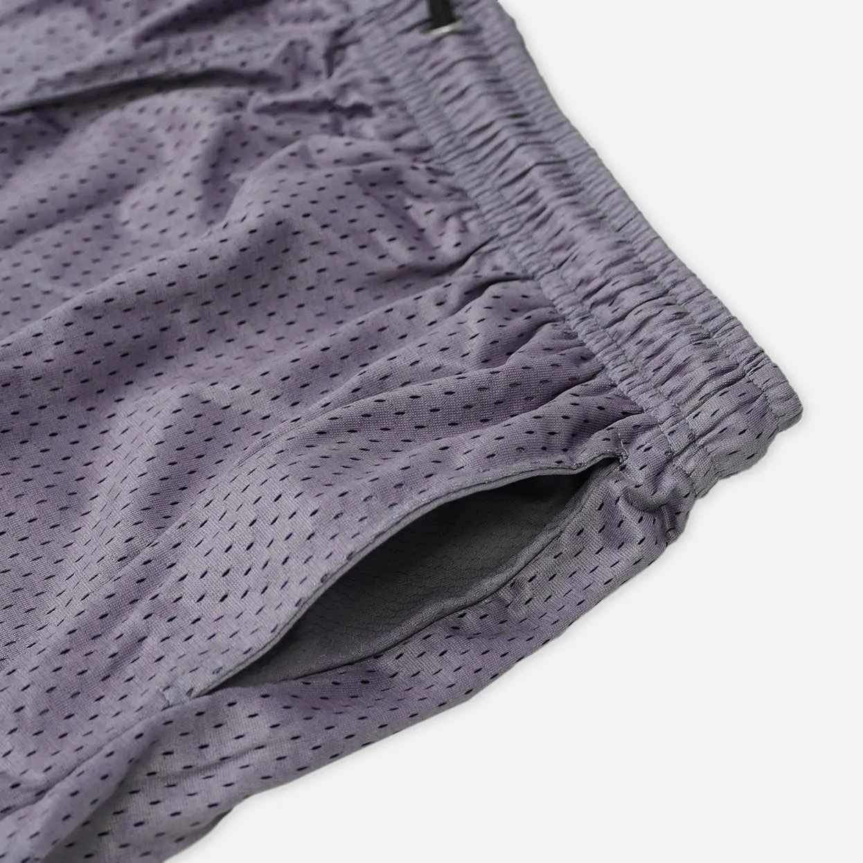 BRKN Patch Shorts - 7"