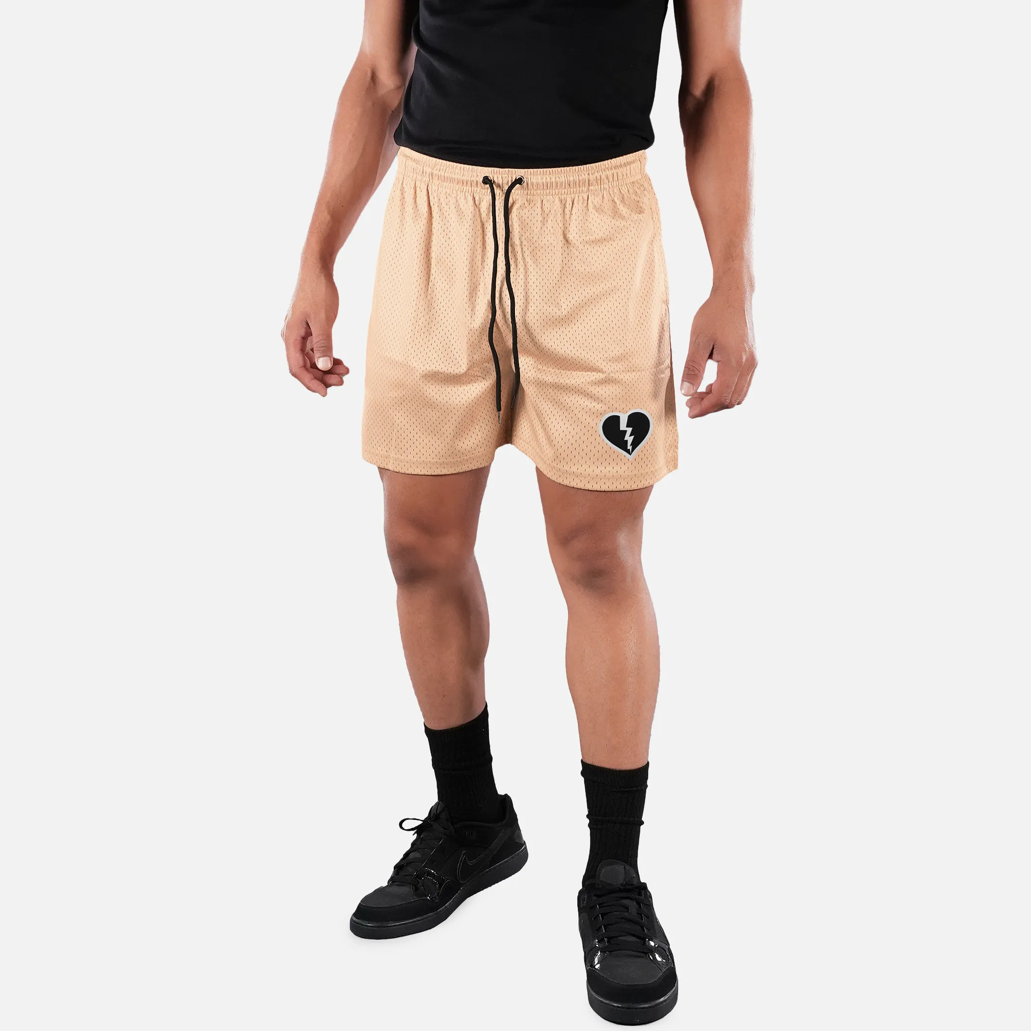 BRKN Patch Shorts - 7"