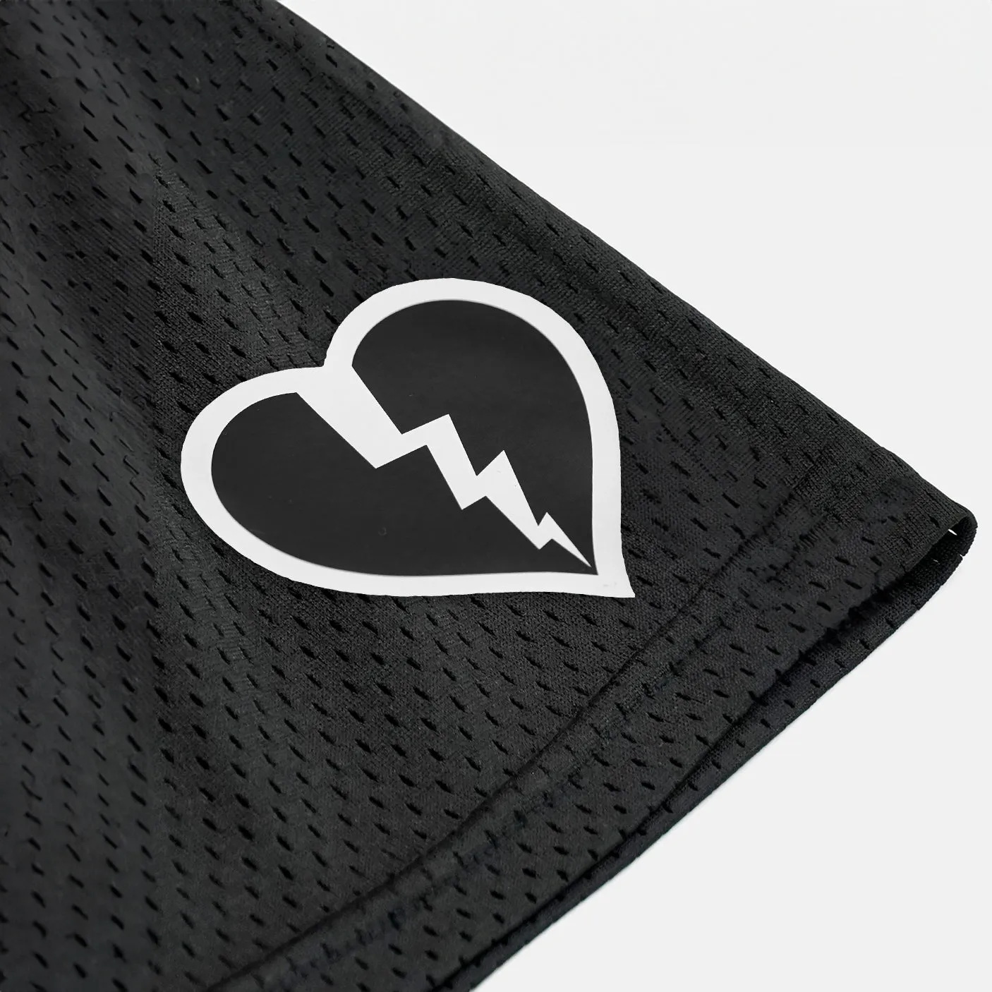 BRKN Patch Shorts - 7"