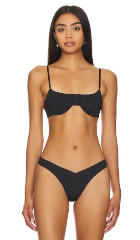 Frankies Bikinis Pam Underwire Top in Black
