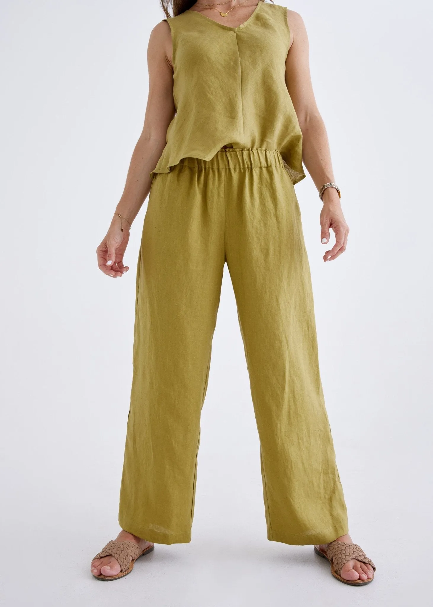 Lana Linen Pants in Olive