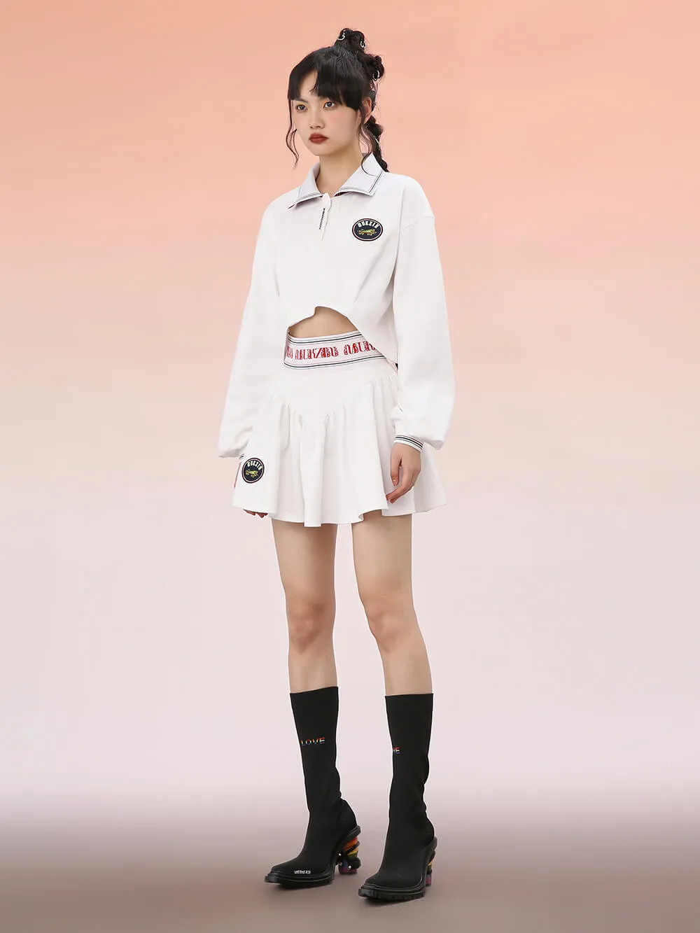 MUKZIN Loose-fit Long-sleeve Crop Tops