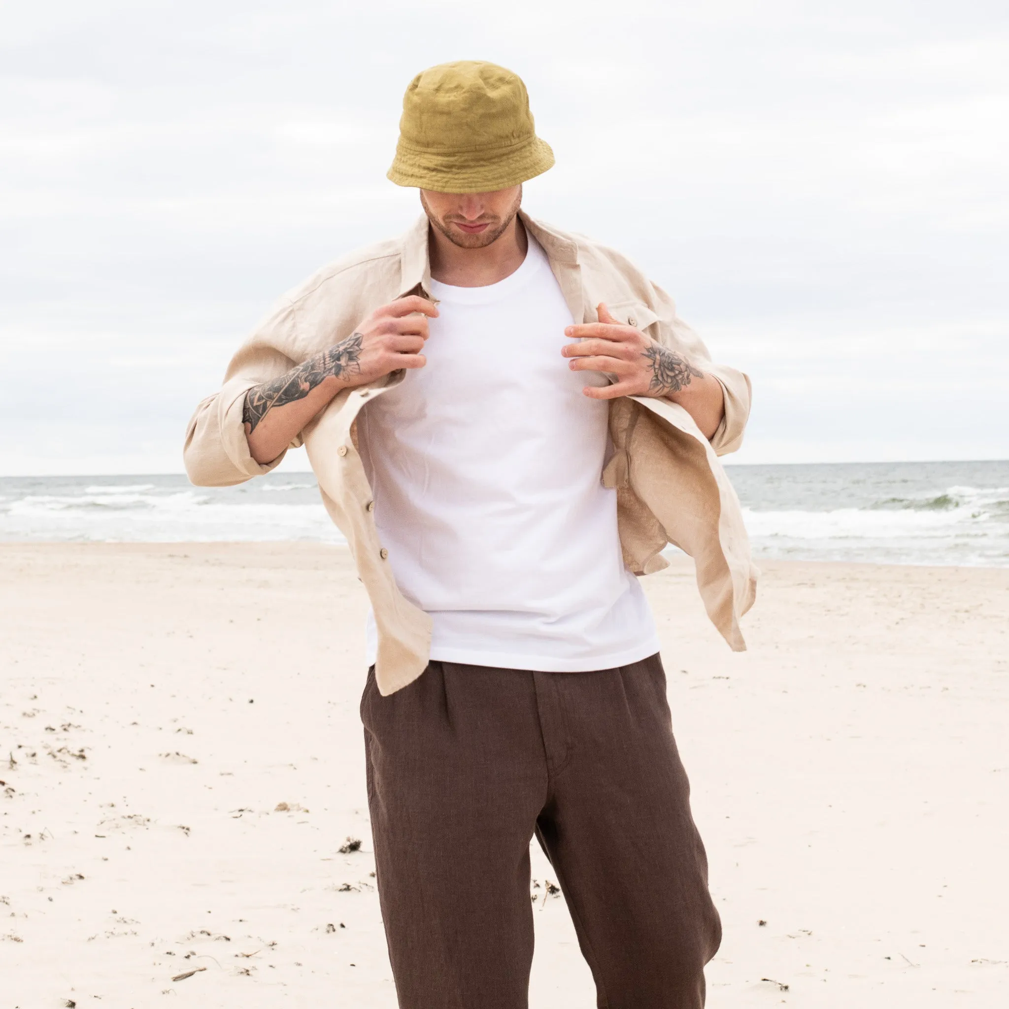 R: Men’s linen pants ALBURY in HEAVY linen (Size: S; Color: Heavy Espresso)