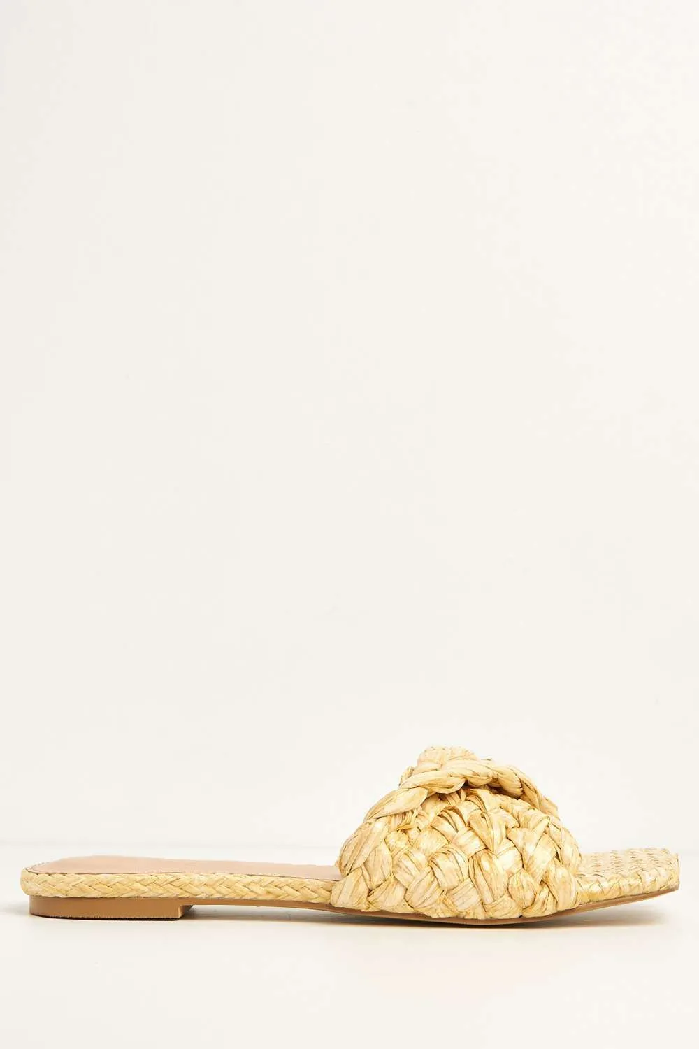 Solya Plaited Raffia Sliders in Beige