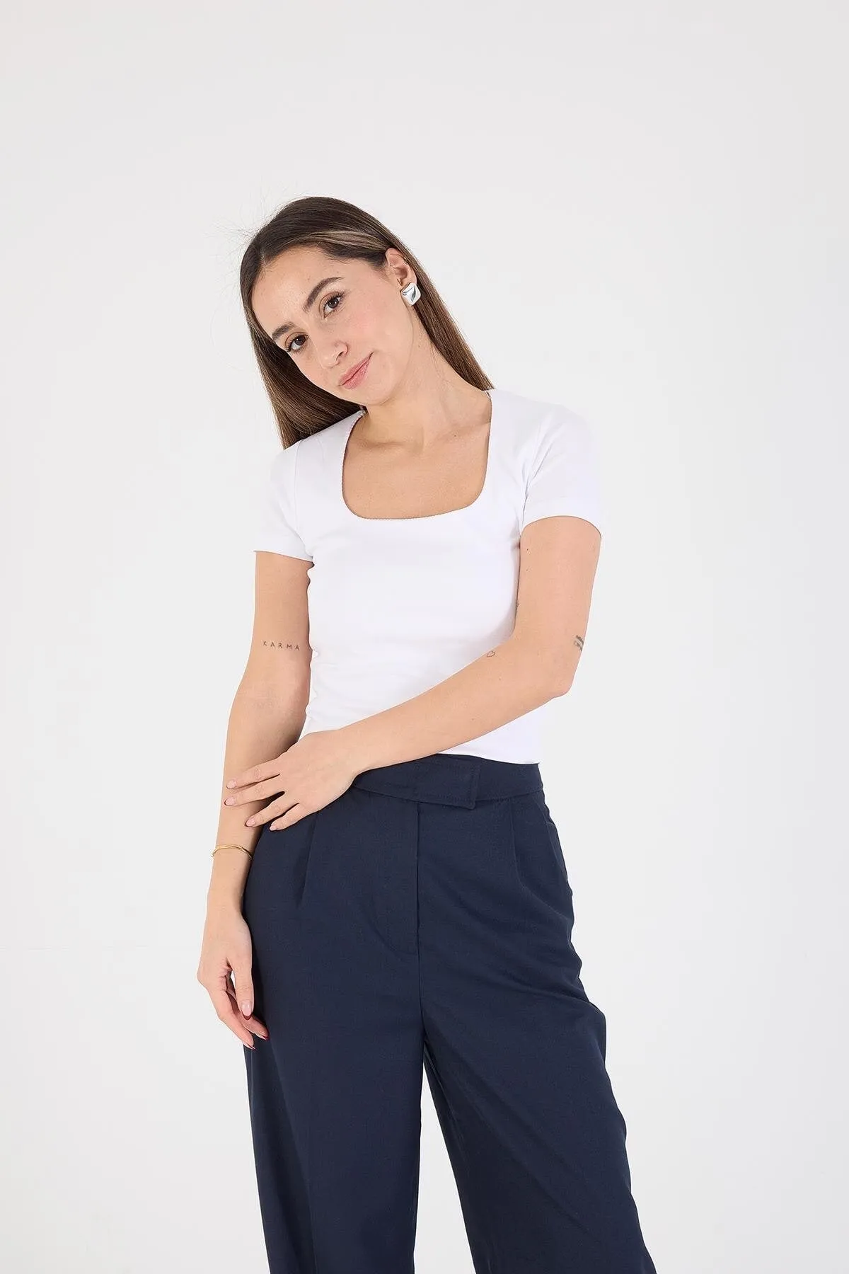 Square Neck Basic Blouse With Short Sleeve