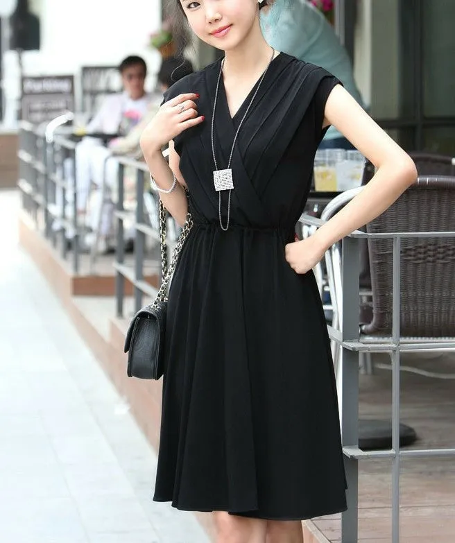 V-Neck Cap Sleeve Pleated Short Dress
