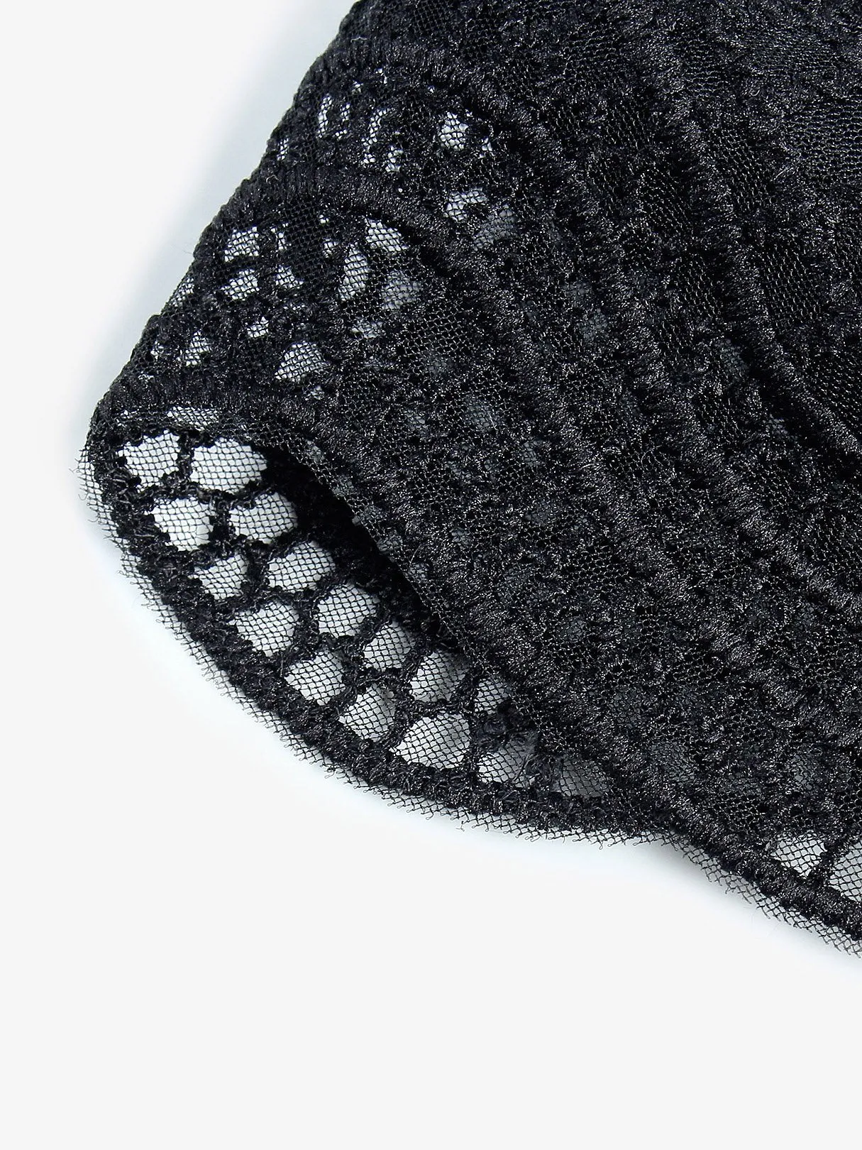 Wholesale Black Halter V-Neck Sleeveless Plain Backless Hollow Lace-Up Spaghetti Strap Bikinis