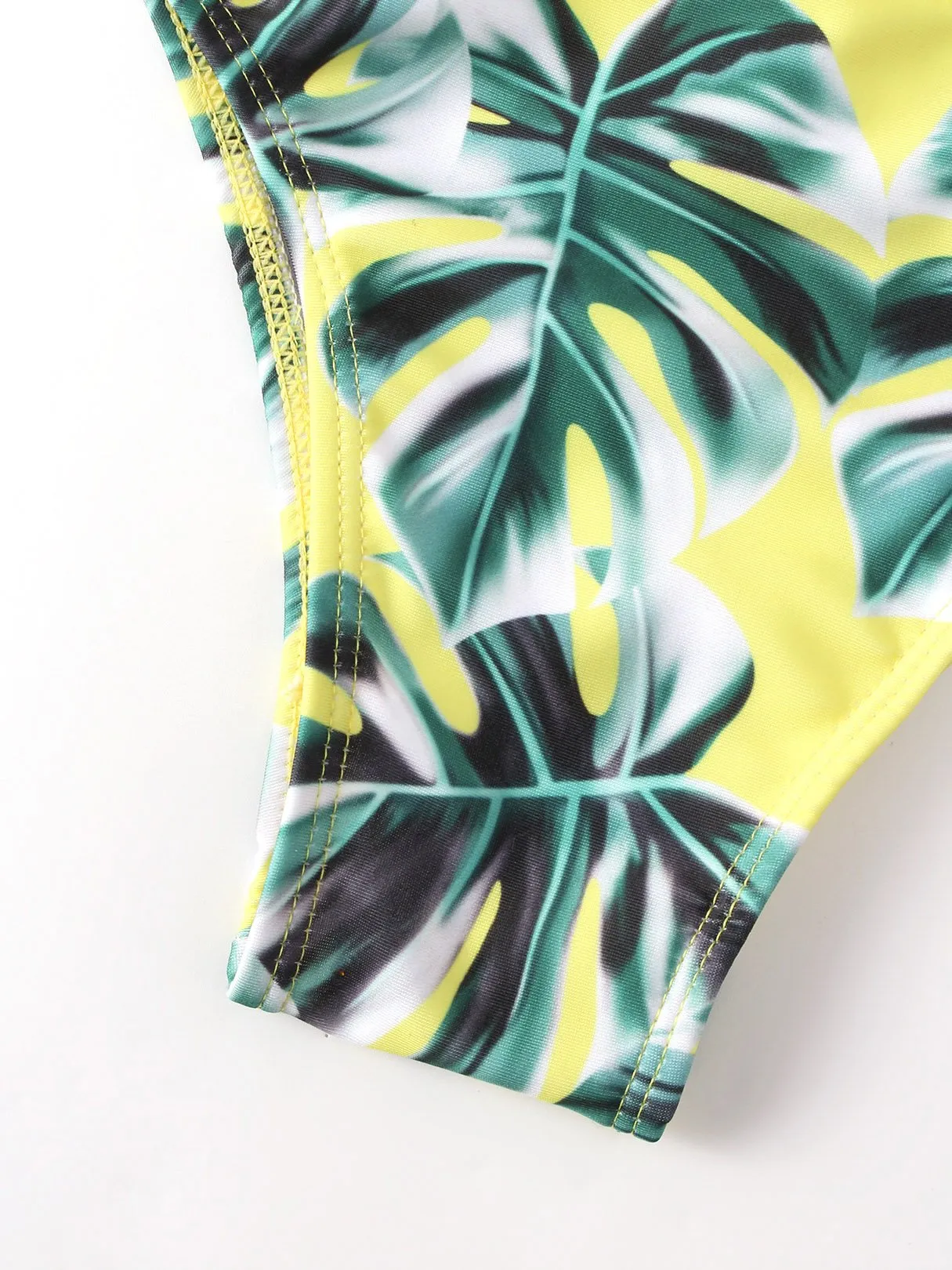 Wholesale Sleeveless Floral Print Two Piece Bikini