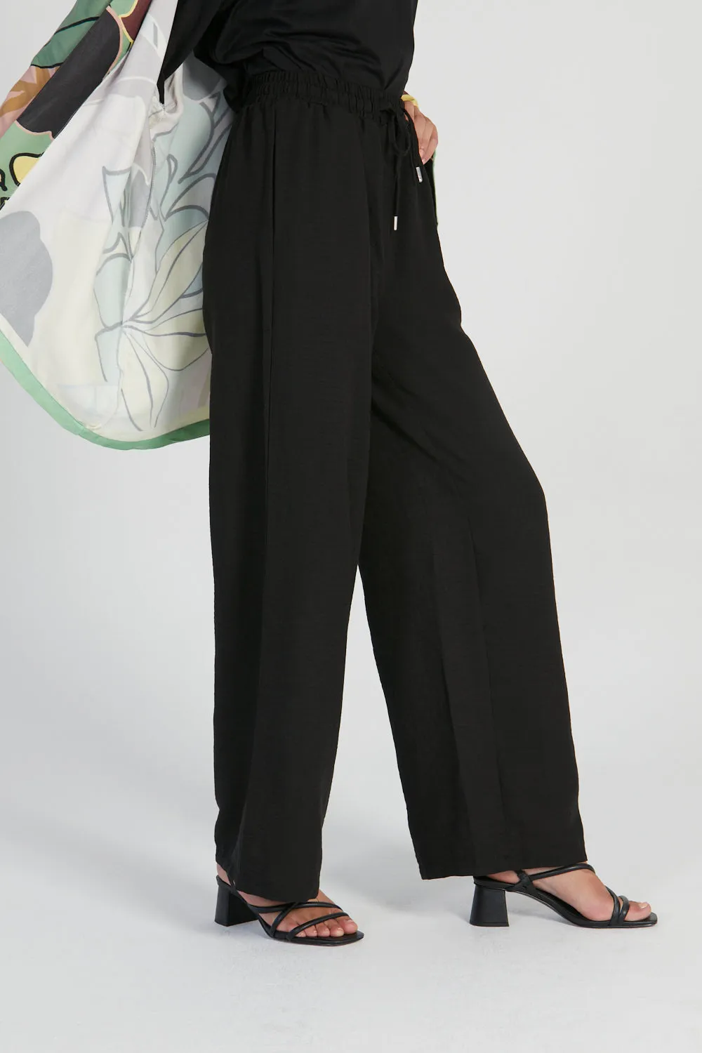 Wide Leg Trousers - Black